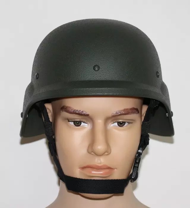 Abs taktisk hjelm