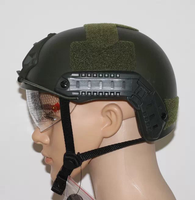 Combat Helmet MH Goggles