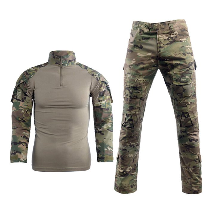 High-performance tactical suit in Multicam camouflage, designed for durability and comfort. Perfect for military training, airsoft, paintball, and outdoor tactical missions.