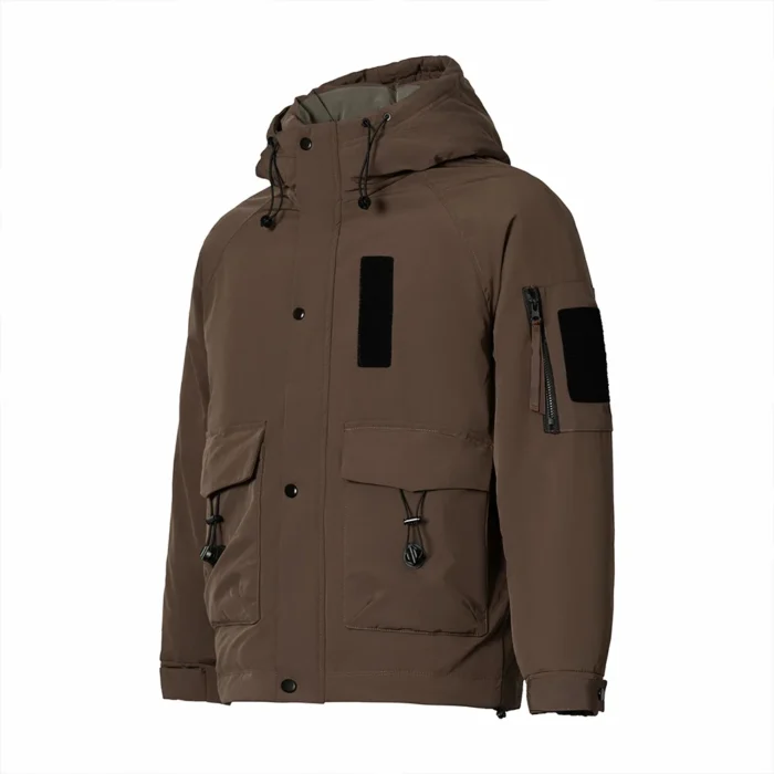 Men’s Down Jacket – Brown Hooded Winter Coat Front Angle View Brown men’s down jacket with hood, large pockets, and windproof shell. Warm and functional outerwear for winter outdoor use.