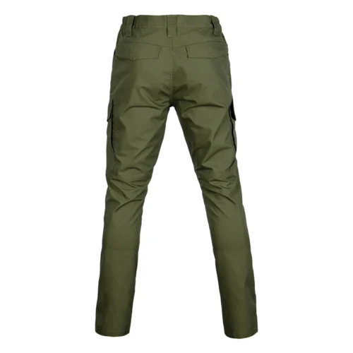 Army green ripstop tactical pants made of tear-resistant fabric with ergonomic knee design and multi-pocket layout for men’s outdoor work.