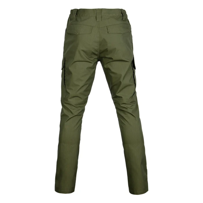 Army green ripstop tactical pants made of tear-resistant fabric with ergonomic knee design and multi-pocket layout for men’s outdoor work.