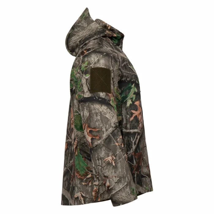 Side view of waterproof hunting jacket highlighting sleeve patch area and durable camouflage fabric, suitable for logo customization and OEM hunting jacket manufacturing.